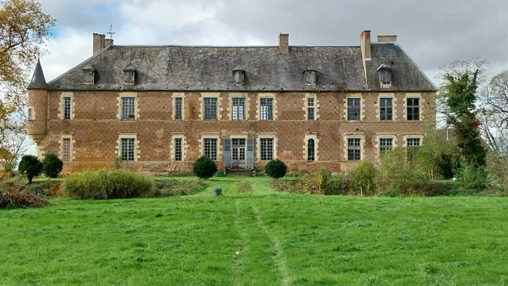 Château de Saint Gérand - Façade coté parc